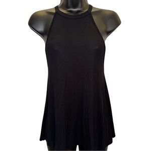 NWT ‘SO Clothing’ black halter neck tank top with keyhole back detail - size M